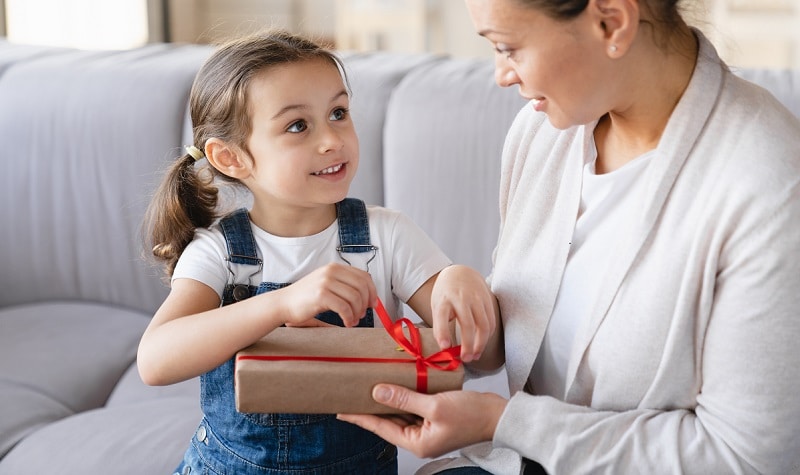 15 idées cadeaux pour un enfant de 3 à 8 ans - mummy chamallow