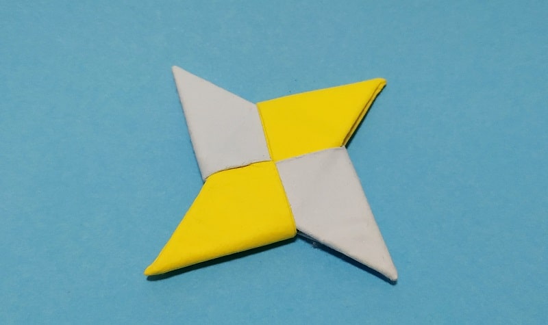 Origami étoile de ninja (shuriken) facile !