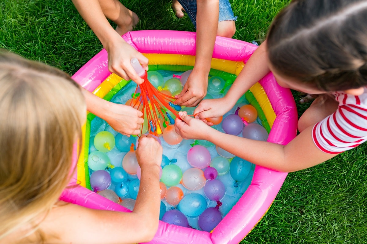 Jeux De Ballons D Eau Id Es Amusantes