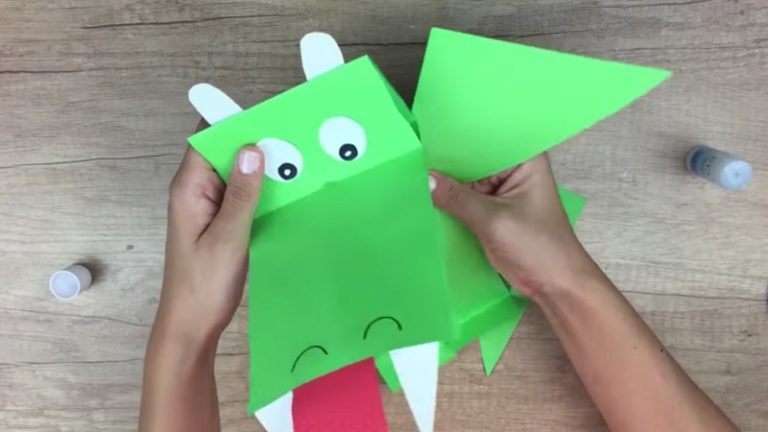 Comment faire un dragon en papier qui crache du feu