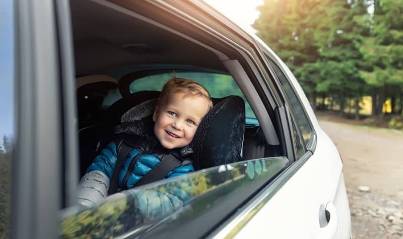 choses à ne pas oublier avant de partir en voiture avec des enfants