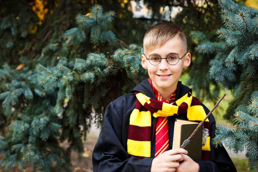 enfant déguisé en Harry Potter