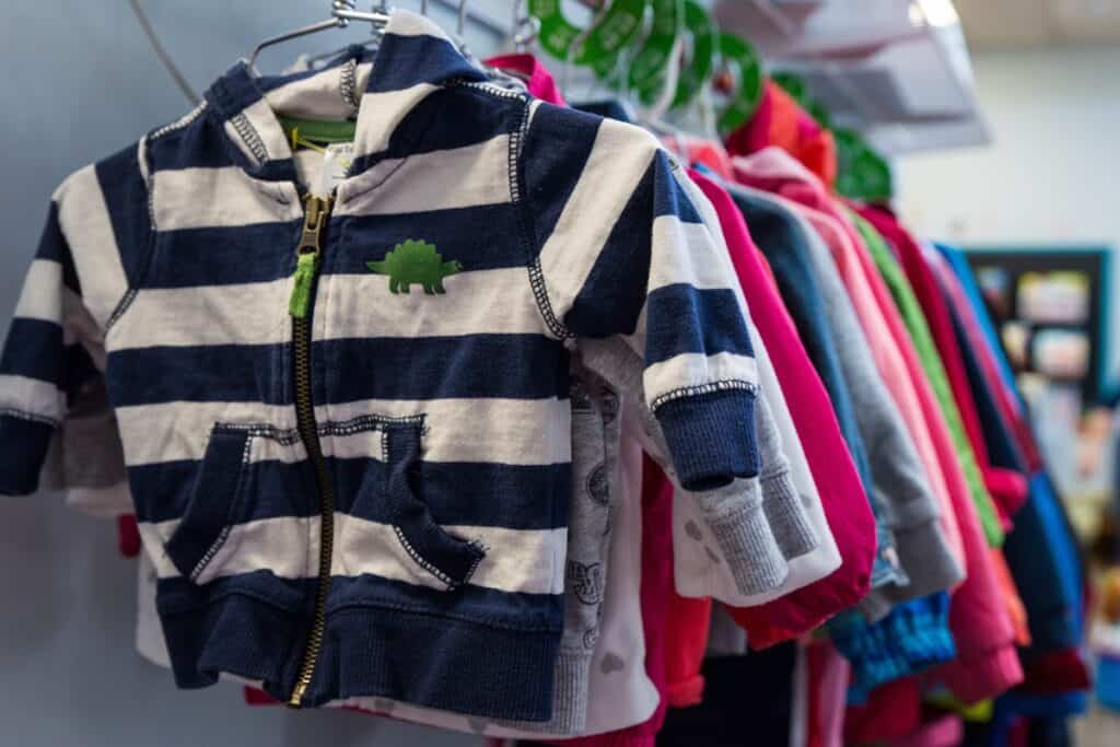 boutique vêtements d'occasion pour bébé